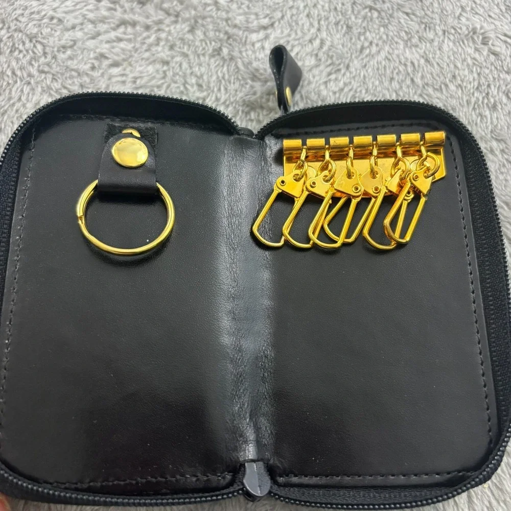 St John Collection Key Finder Ring Coin‎ Purse Holder Black Gold Logo Classic